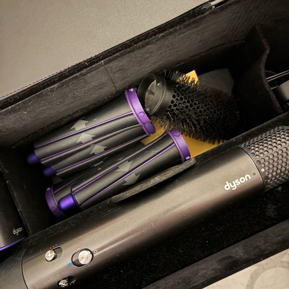 Dyson AirWrap Set - Purple and Gray - Picture 3 of 5
